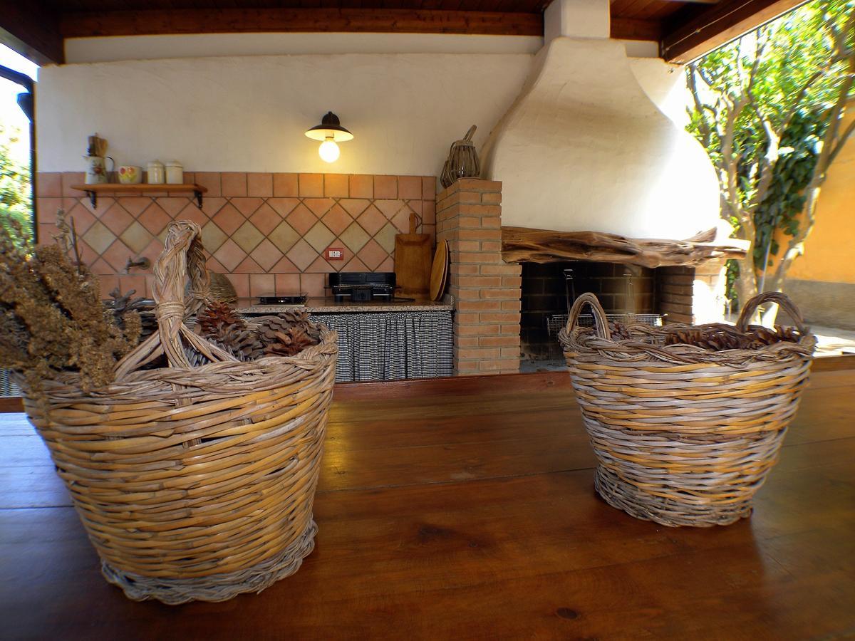 Bed and Breakfast Bb Doliahouse Dolianova Exterior foto